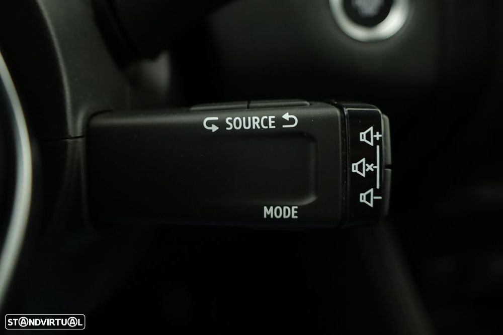 Renault Captur 1.0 TCe Techno - 17