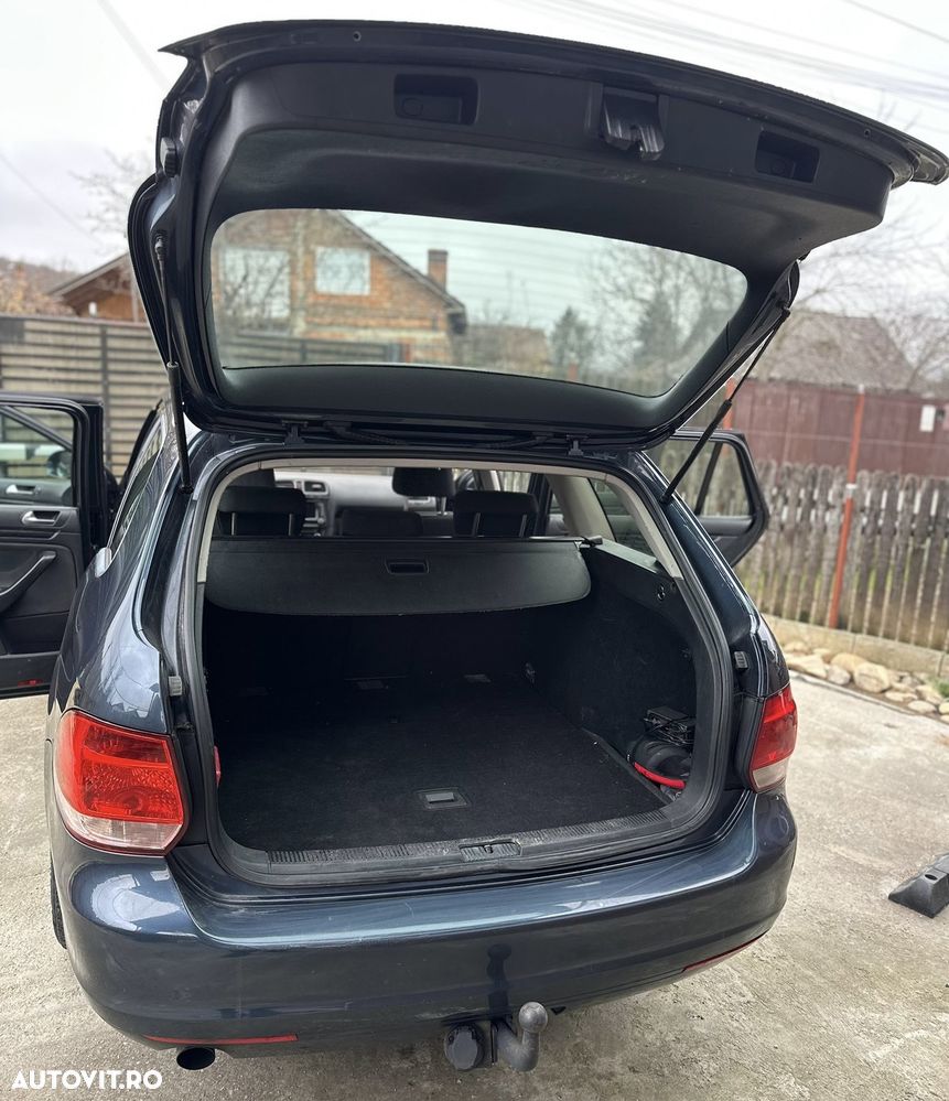 Volkswagen Golf - 13