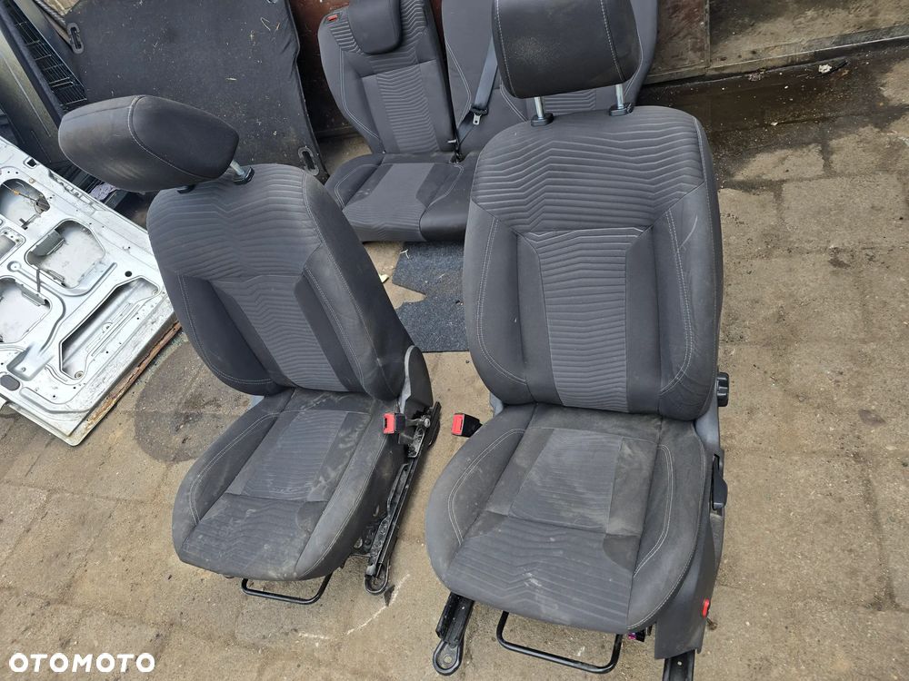 Komplet foteli ford Fiesta mk7 lift grzane - 3