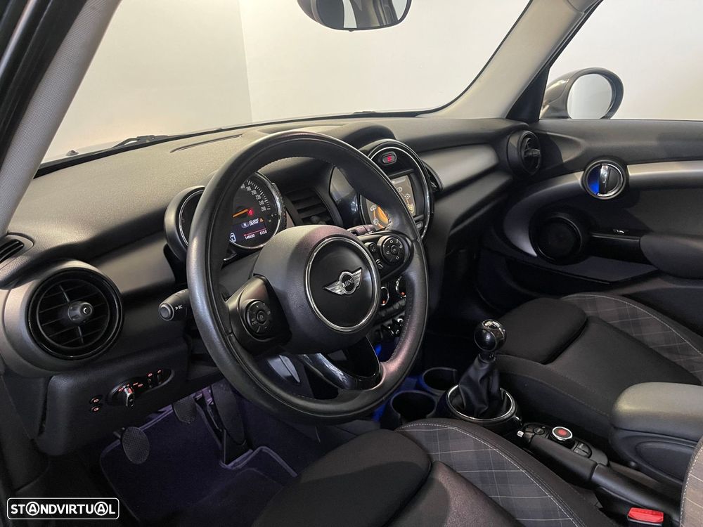 MINI 5 Portas Cooper D - 7