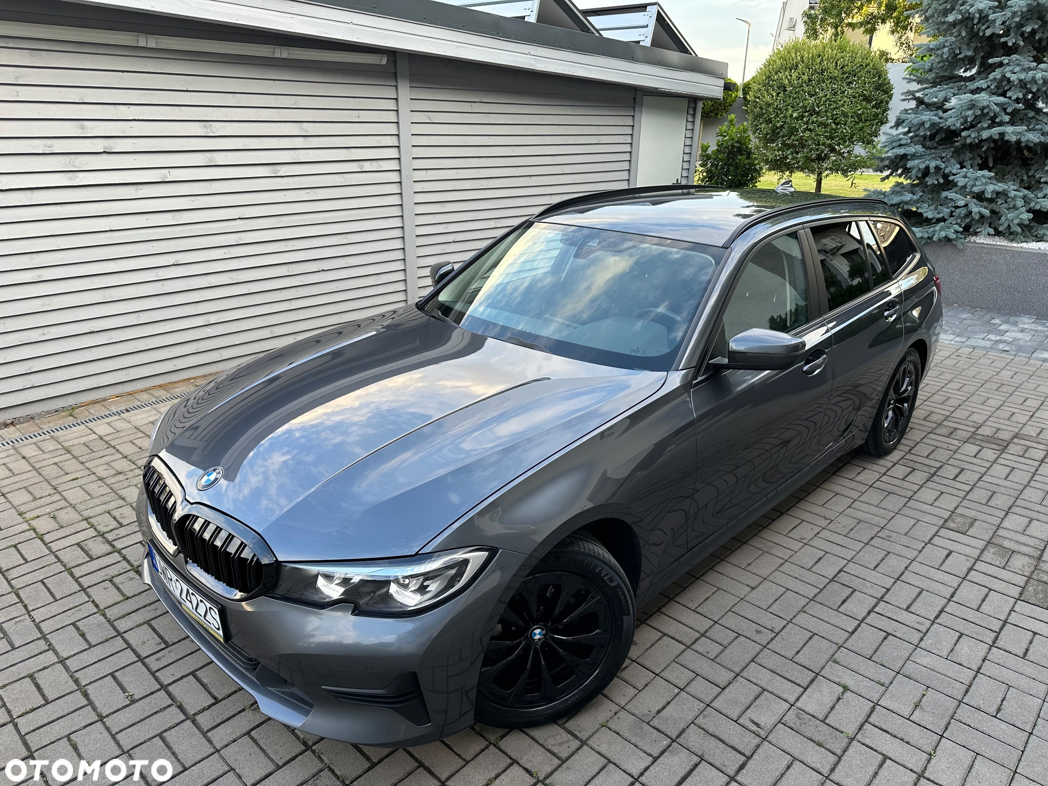 BMW Seria 3 318d Touring Sport Line - 9
