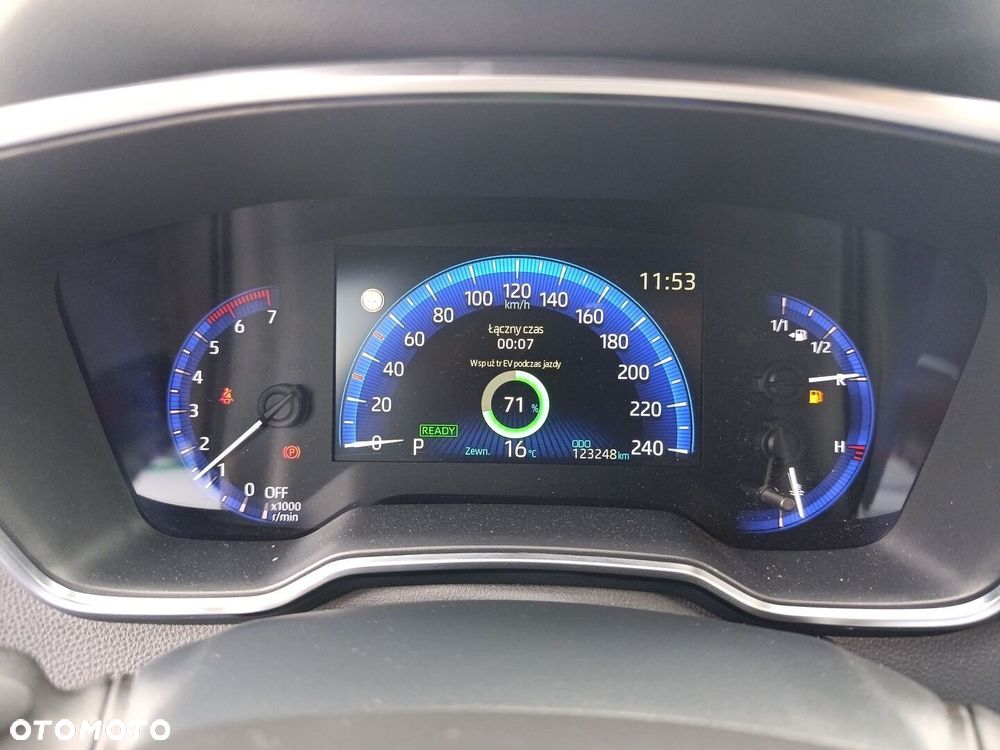 Toyota Corolla 1.8 Hybrid Comfort - 21