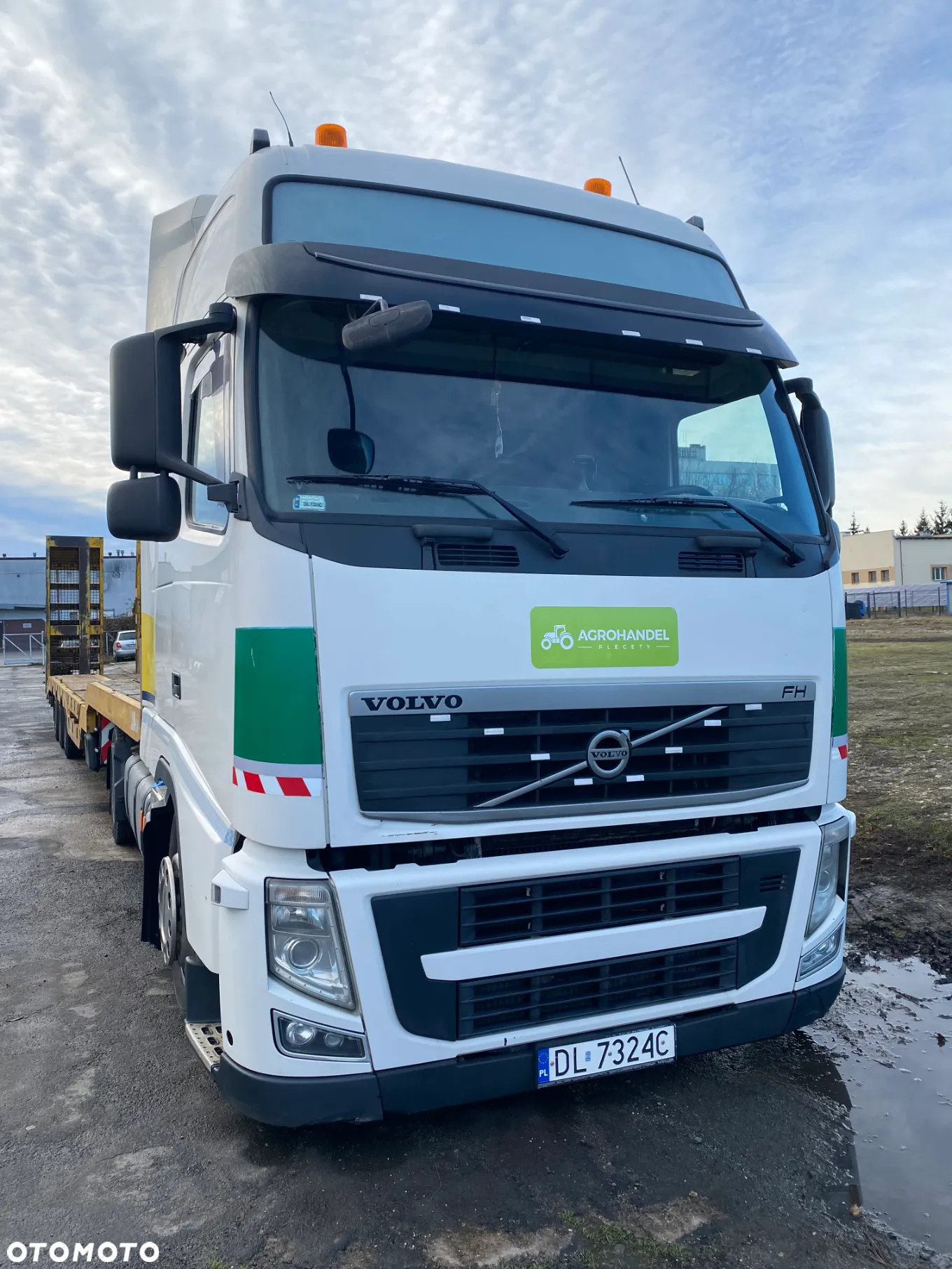 Volvo FH4XT z naczepą Berger N-34 - 4