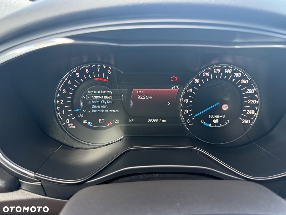 Ford Mondeo 1.5 EcoBoost Titanium - 23