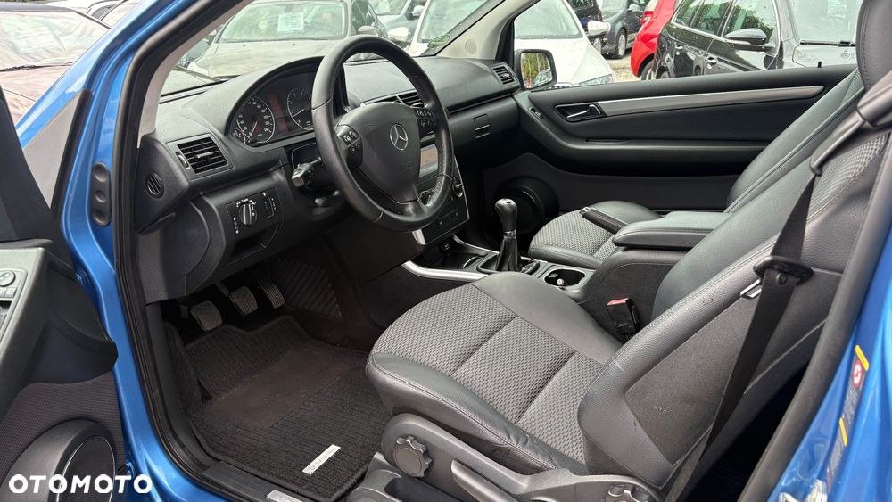Mercedes-Benz Klasa A 170 Avantgarde - 21