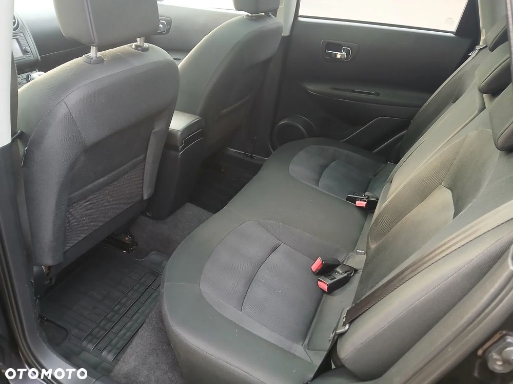 Nissan Qashqai 2.0 dCi 4 x 4 DPF tekna - 14