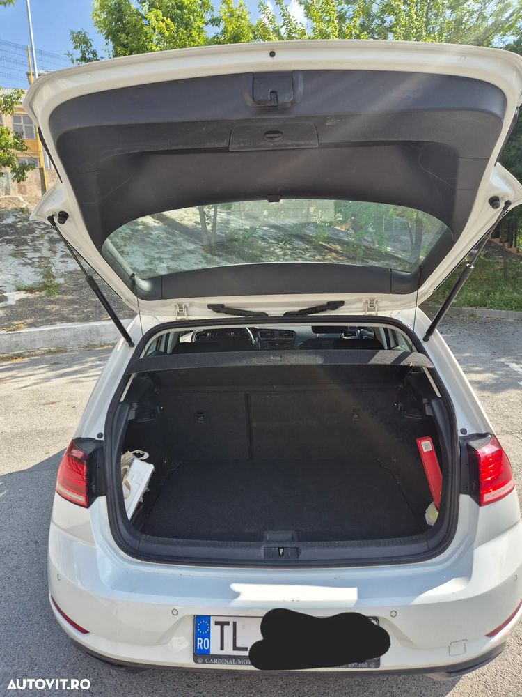 Volkswagen Golf - 7