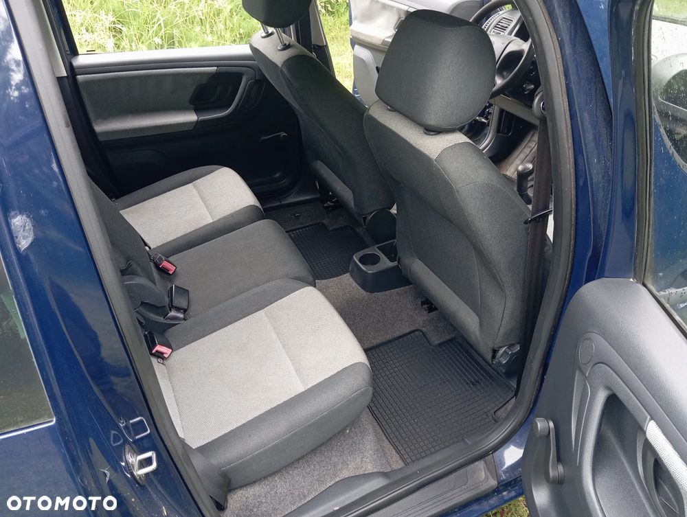 Skoda Roomster - 9