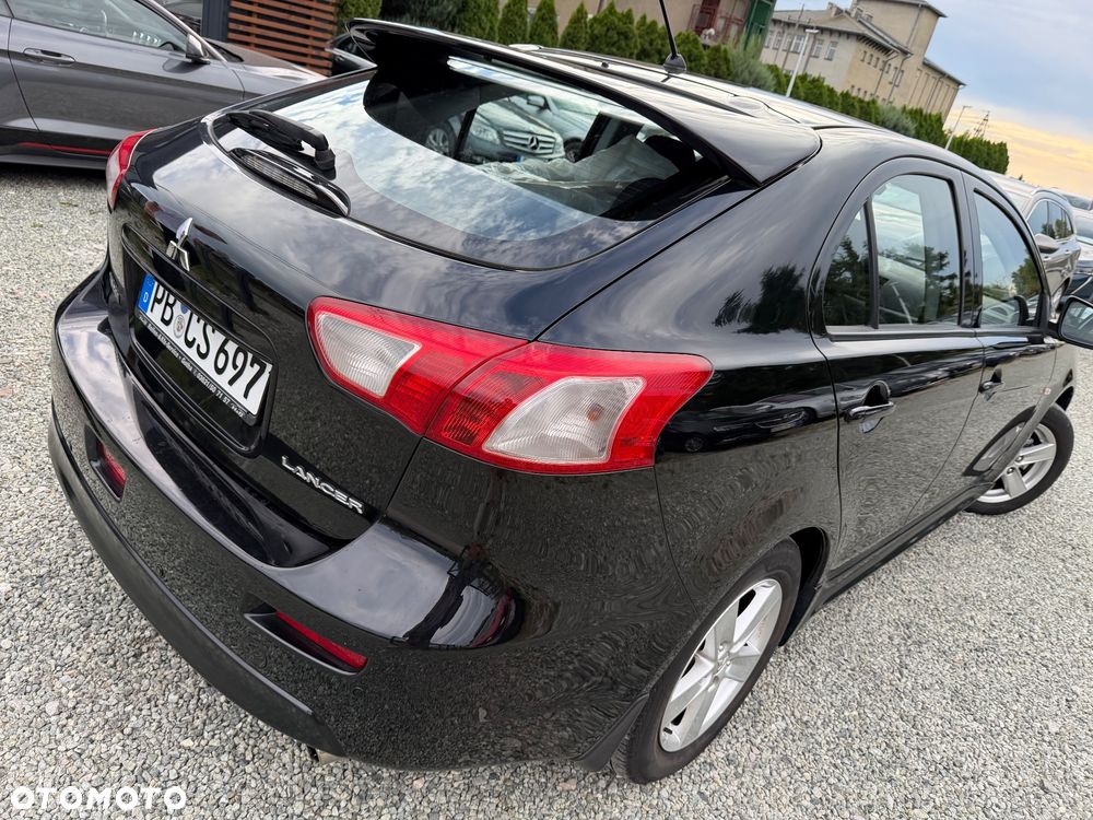 Mitsubishi Lancer 1.8 Intense - 23