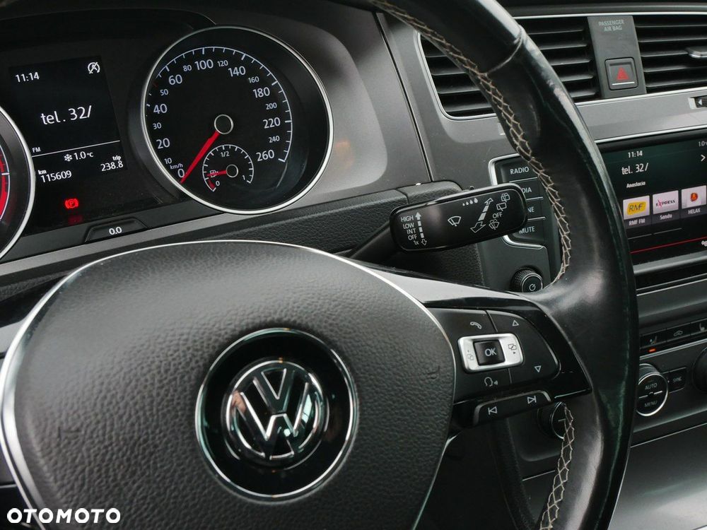 Volkswagen Golf 1.2 TSI BlueMotion Technology Comfortline - 17