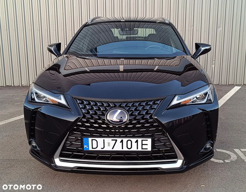 Lexus UX - 2