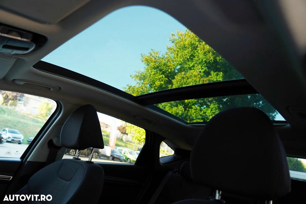 Hyundai Tucson 1.6 CRDi 48V-Hybrid 4WD DCT Select - 12