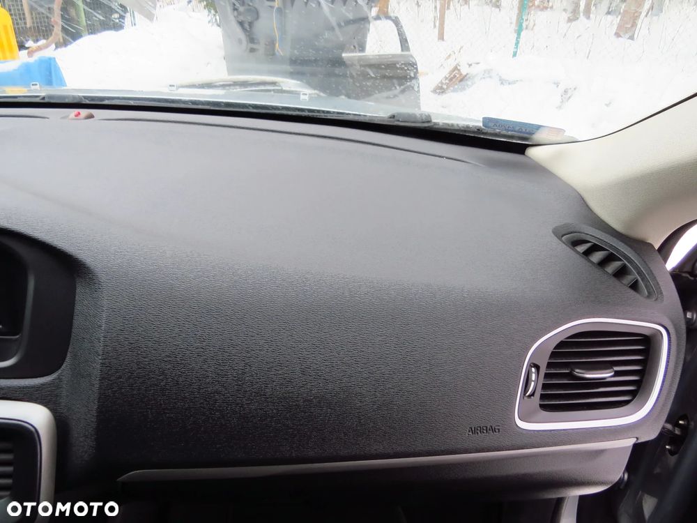 VOLVO V40 II LAKIER 477-46 1.6 D2 D4162T NA CZĘŚCI - 22