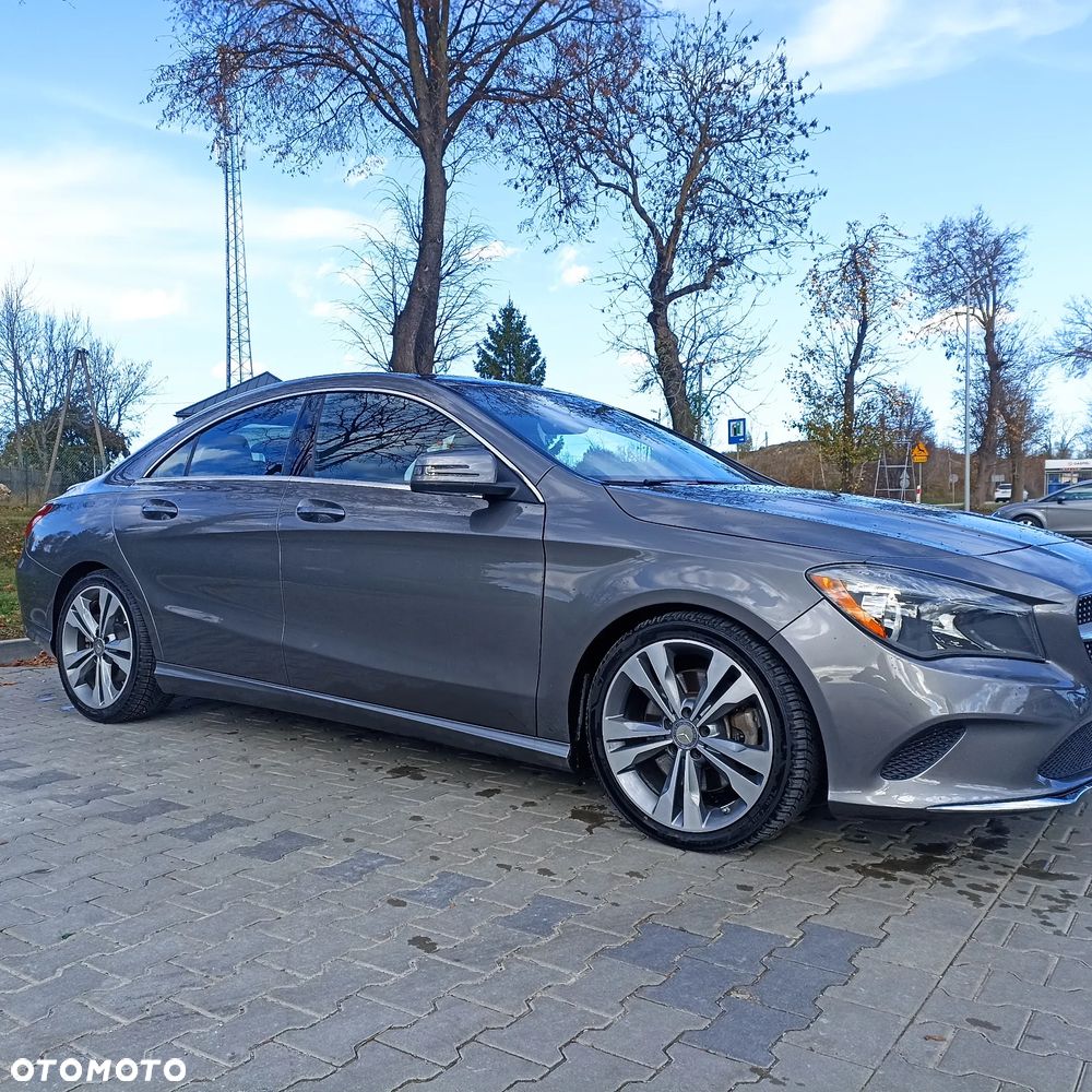 Mercedes-Benz CLA 250 7G-DCT UrbanStyle Edition - 15