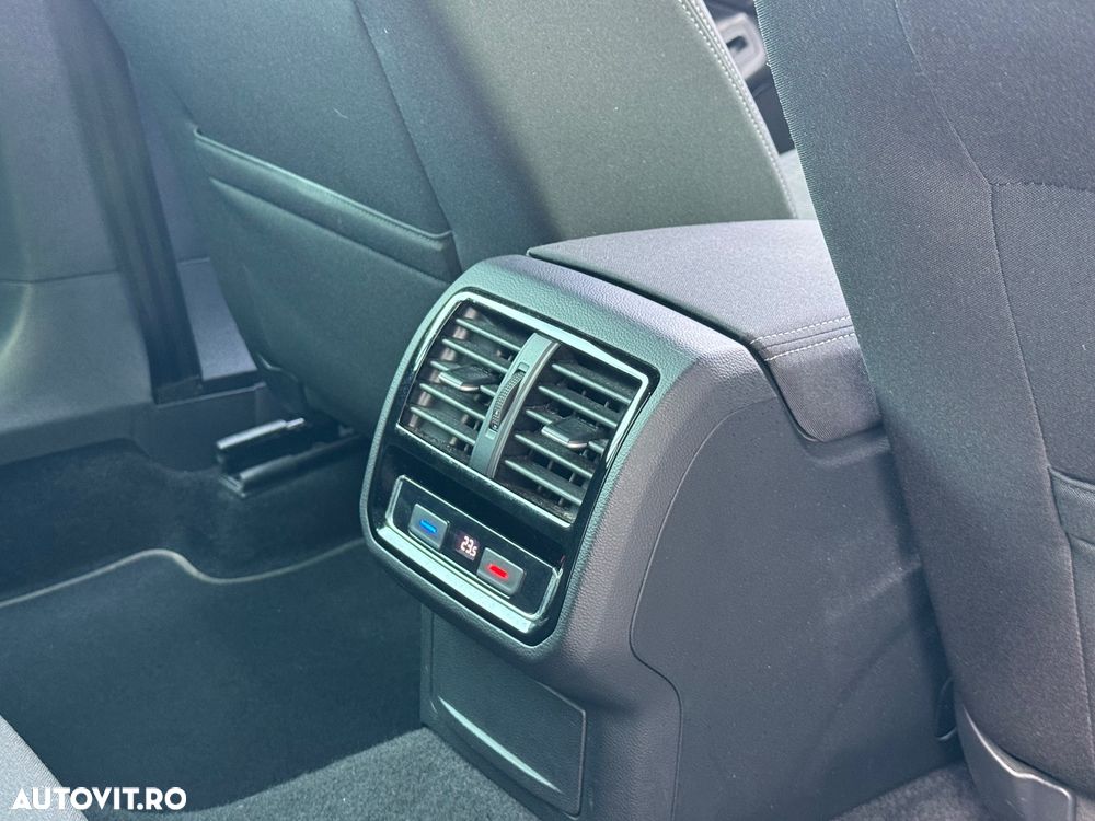 Volkswagen Passat 2.0 TDI SCR DSG Highline - 15