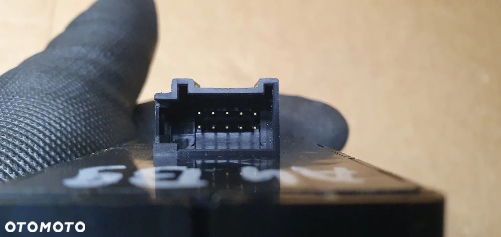 Przełącznik panel szyb lewy przód Audi A4 B9 8W0959851E - 7