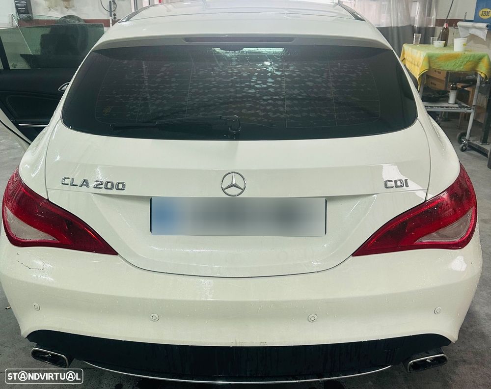 Mercedes-Benz CLA 200 d Shooting Brake Aut. - 9