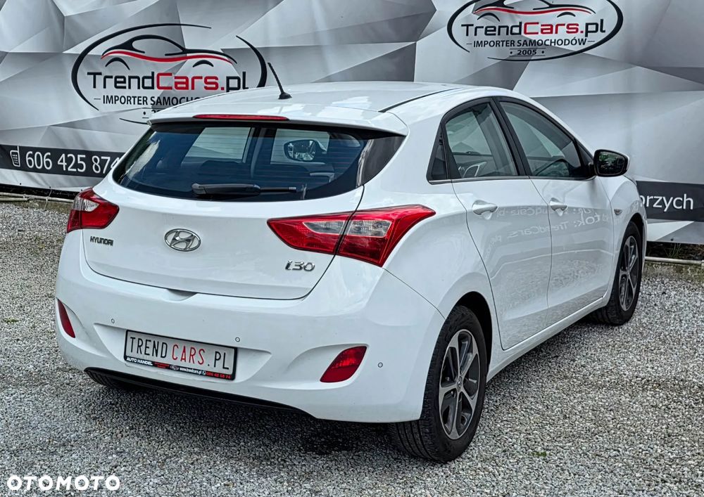 Hyundai i30 1.4 Premiere Comfort - 7