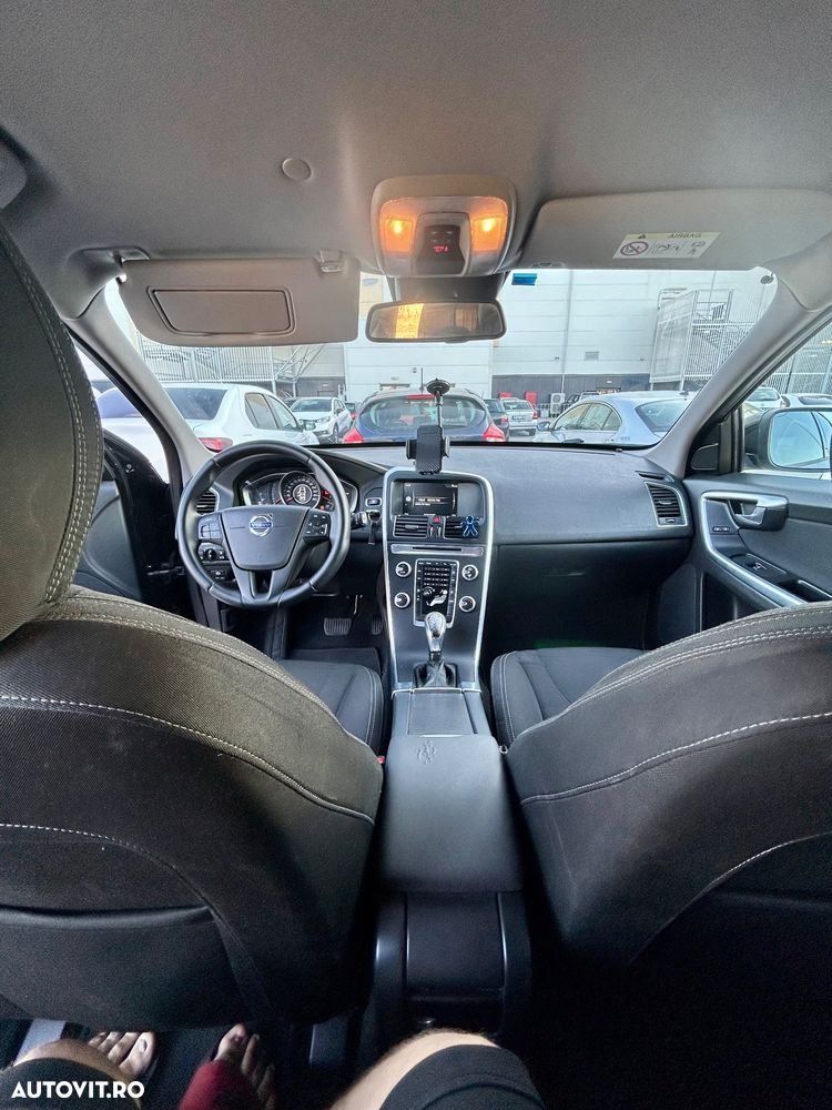 Volvo XC 60 D3 Kinetic - 10