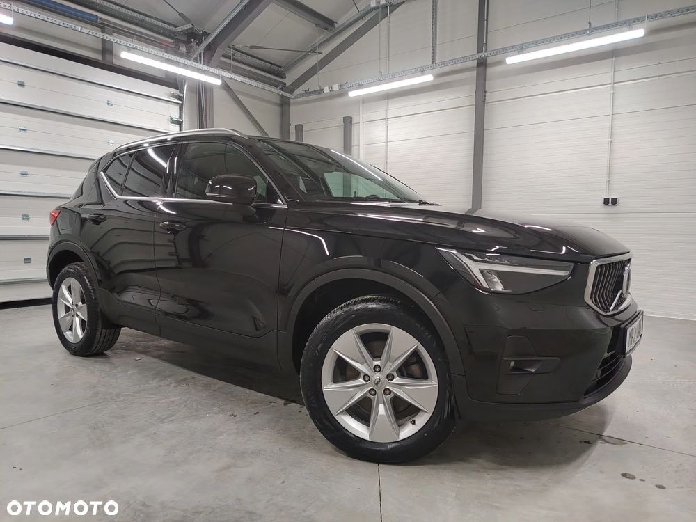 Volvo XC 40 B3 Plus Dark - 3