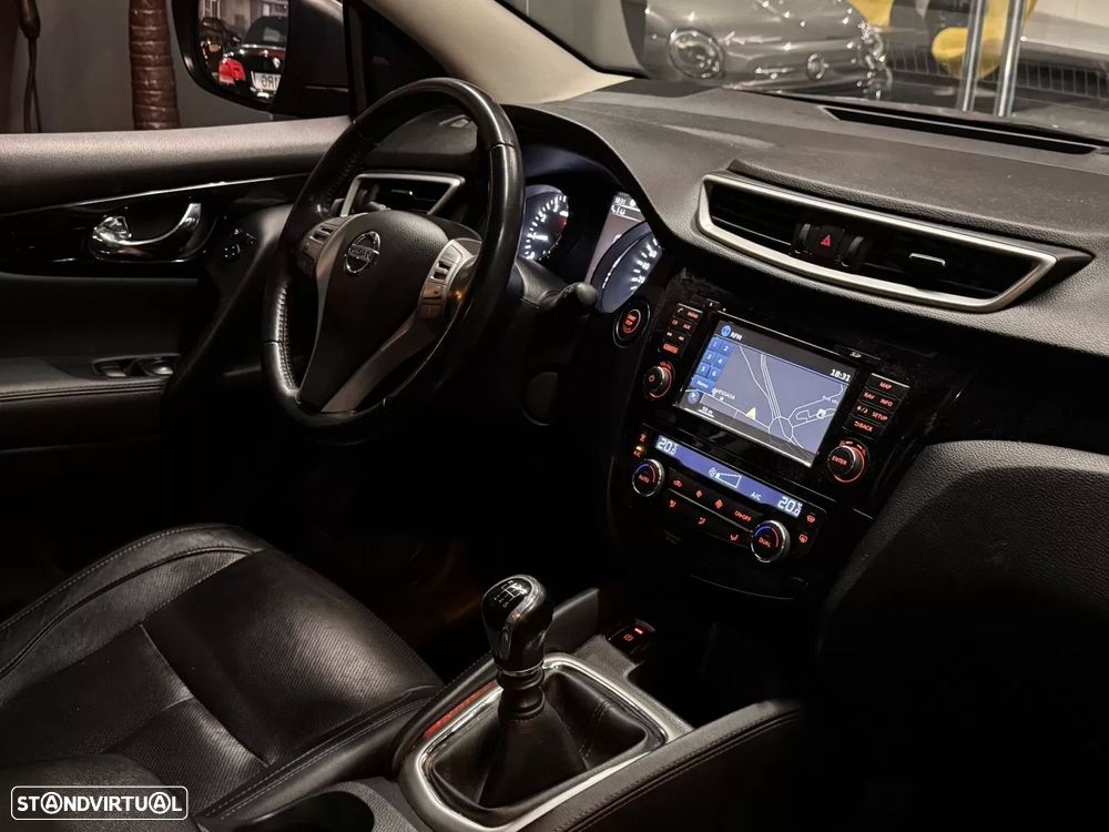 Nissan Qashqai 1.2 DIG-T TEKNA+ - 34