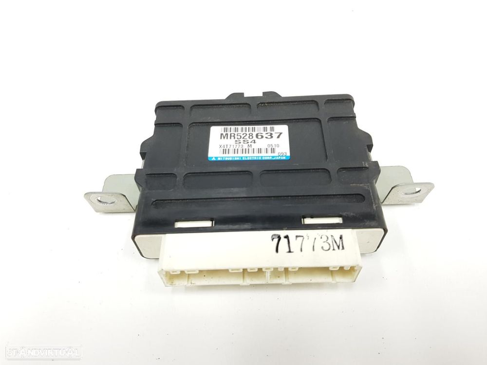 MÓDULO ELETRÓNICO MITSUBISHI MONTERO V60V70 - 1