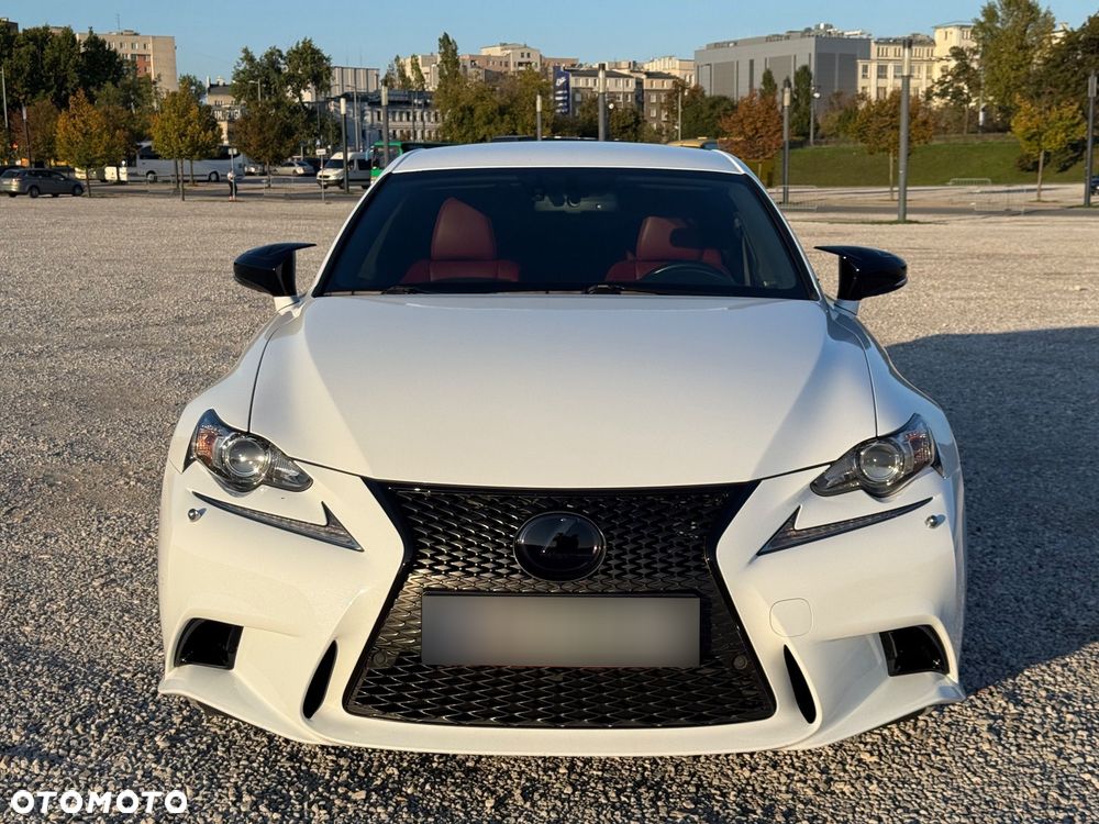Lexus IS - 6