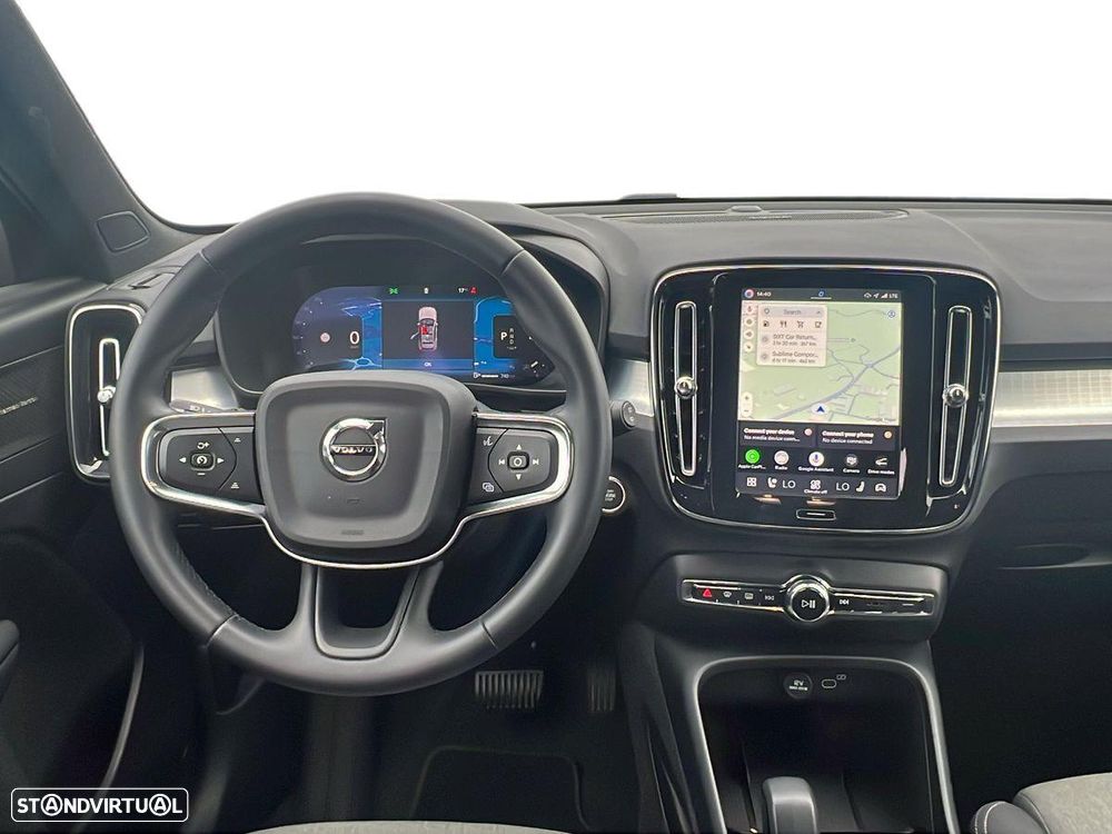 Volvo XC 40 2.0 B3 Plus Dark - 6