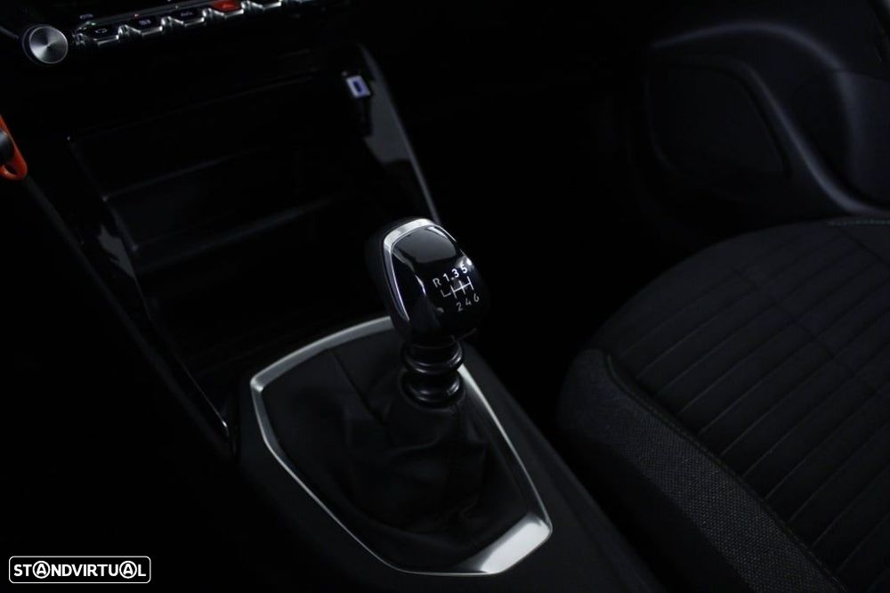 Peugeot 2008 1.2 PureTech Active - 30