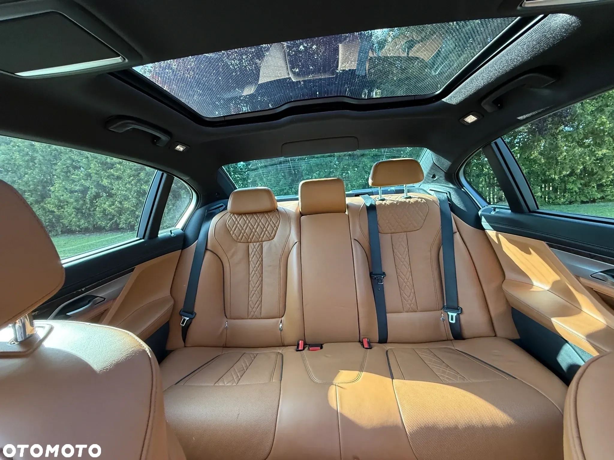 BMW Seria 7 750Li xDrive sport - 23