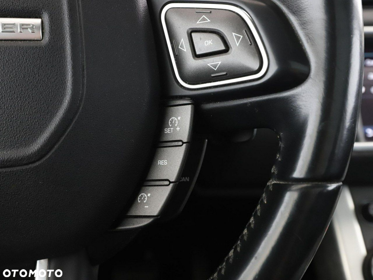 Land Rover Range Rover Evoque - 29