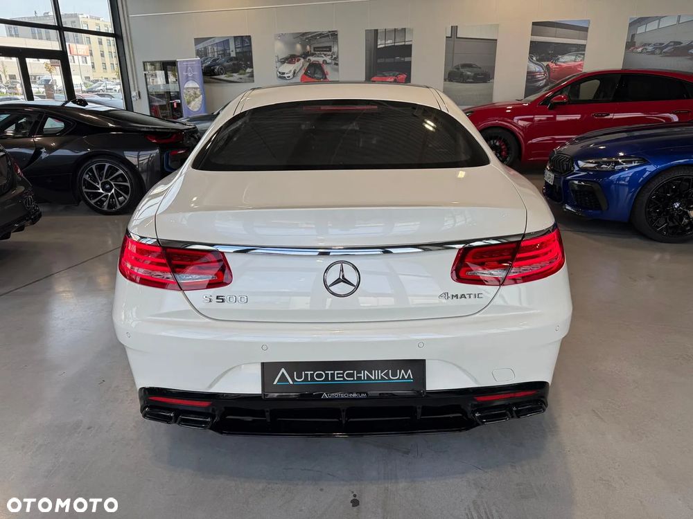 Mercedes-Benz Klasa S 500 Coupe 4-Matic 9G-TRONIC - 23