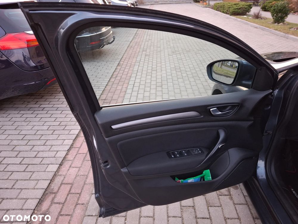 Renault Megane 1.3 TCe FAP Limited - 27