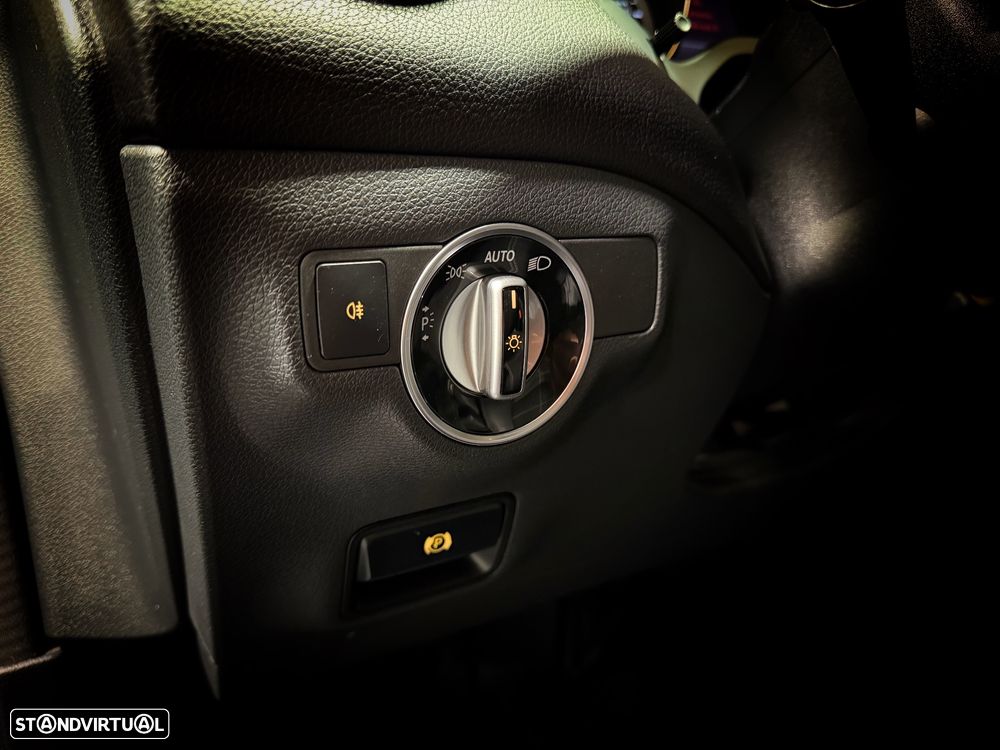 Mercedes-Benz CLA 220 CDi Urban Aut. - 19