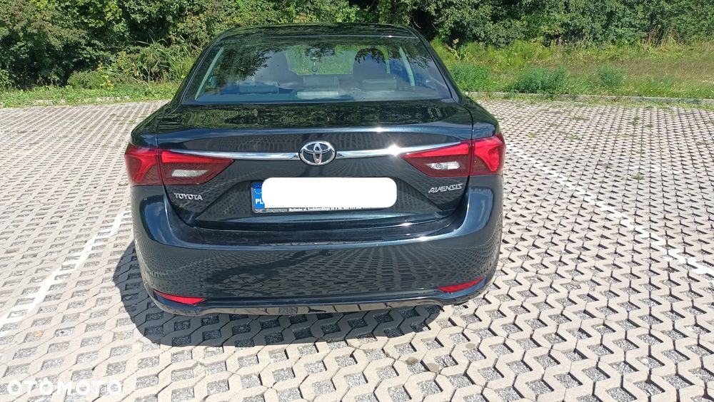 Toyota Avensis 2.0 D-4D Premium - 5