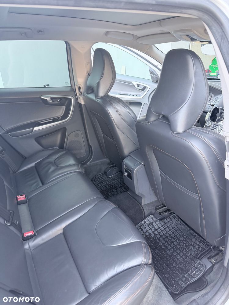 Volvo XC 60 - 15