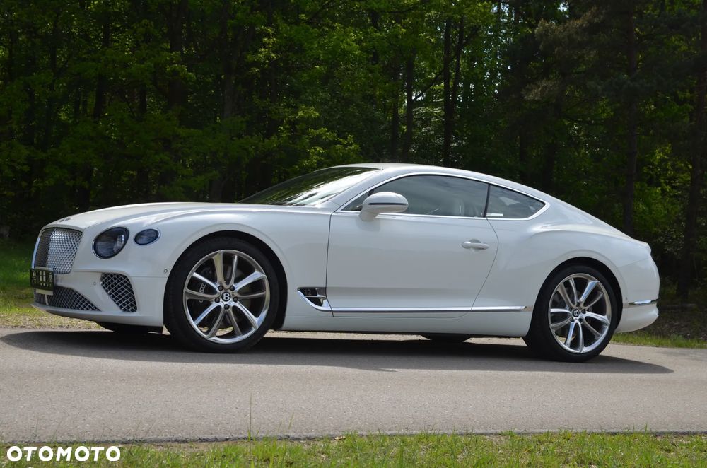 Bentley Continental GT - 8