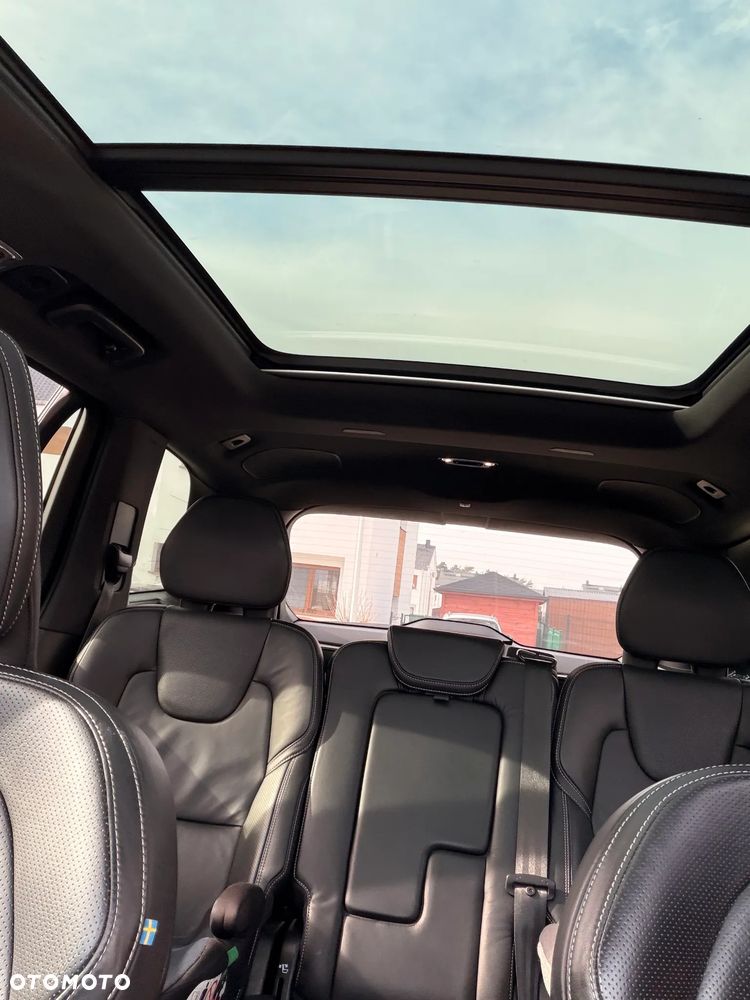Volvo XC 90 T8 AWD Plug-In Hybrid R-Design 7os - 12
