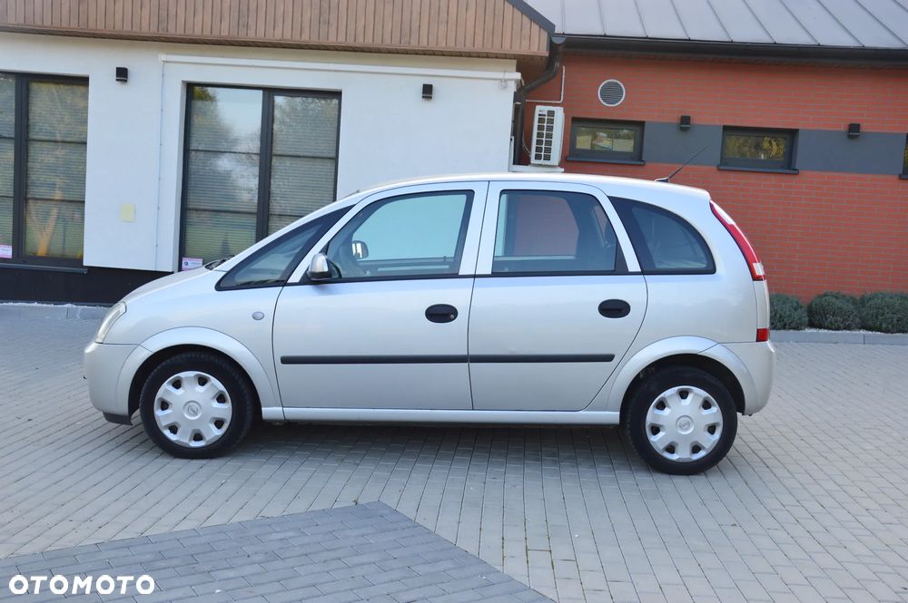 Opel Meriva - 18
