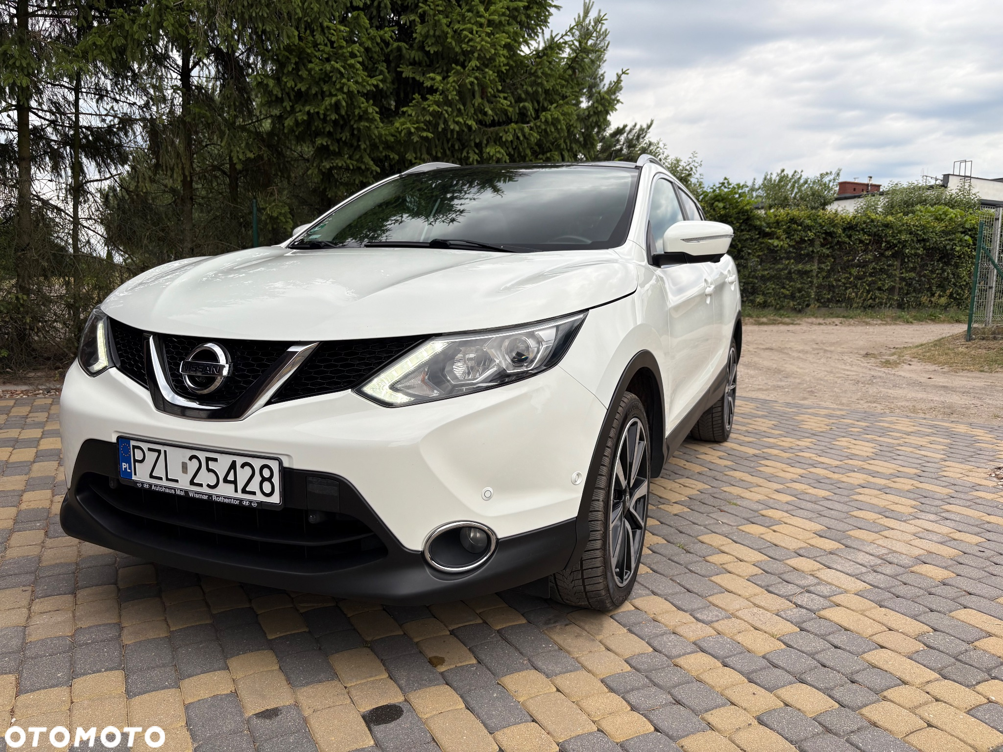 Nissan Qashqai 1.6 dCi 4x4 Tekna S&S - 3