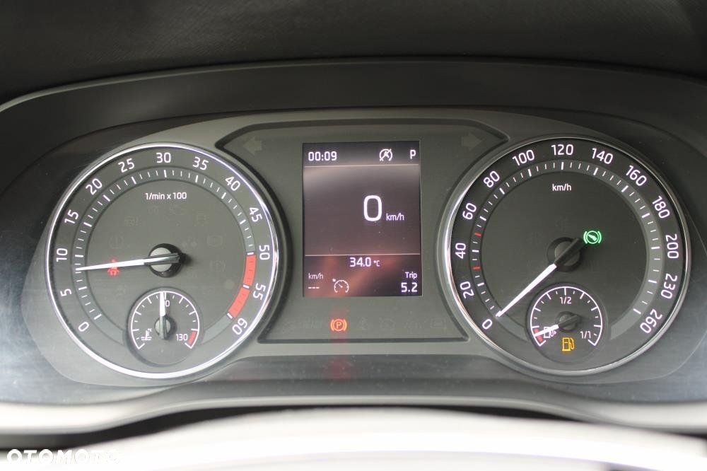 Skoda Octavia - 16