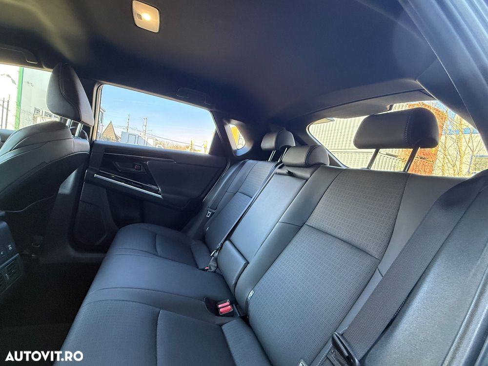 Toyota BZ4X 160 KW AWD (4x4) Luxury - 15