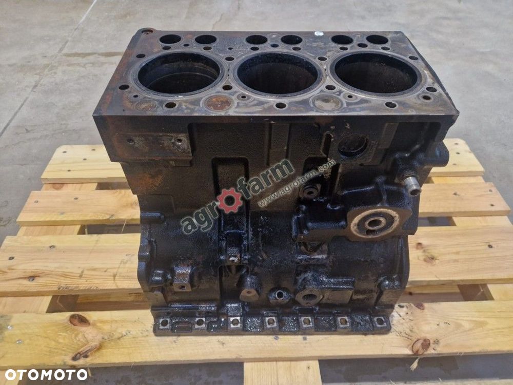 Blok silnika Massey Ferguson 3640, 3625, 3650 - 3