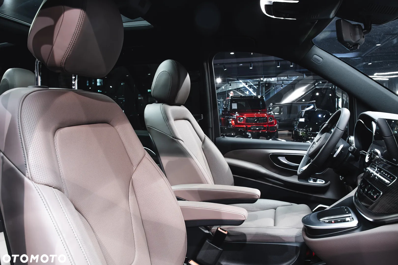 Mercedes-Benz Klasa V 300 d 4-Matic Avantgarde 9G-Tronic (d³ugi) - 33
