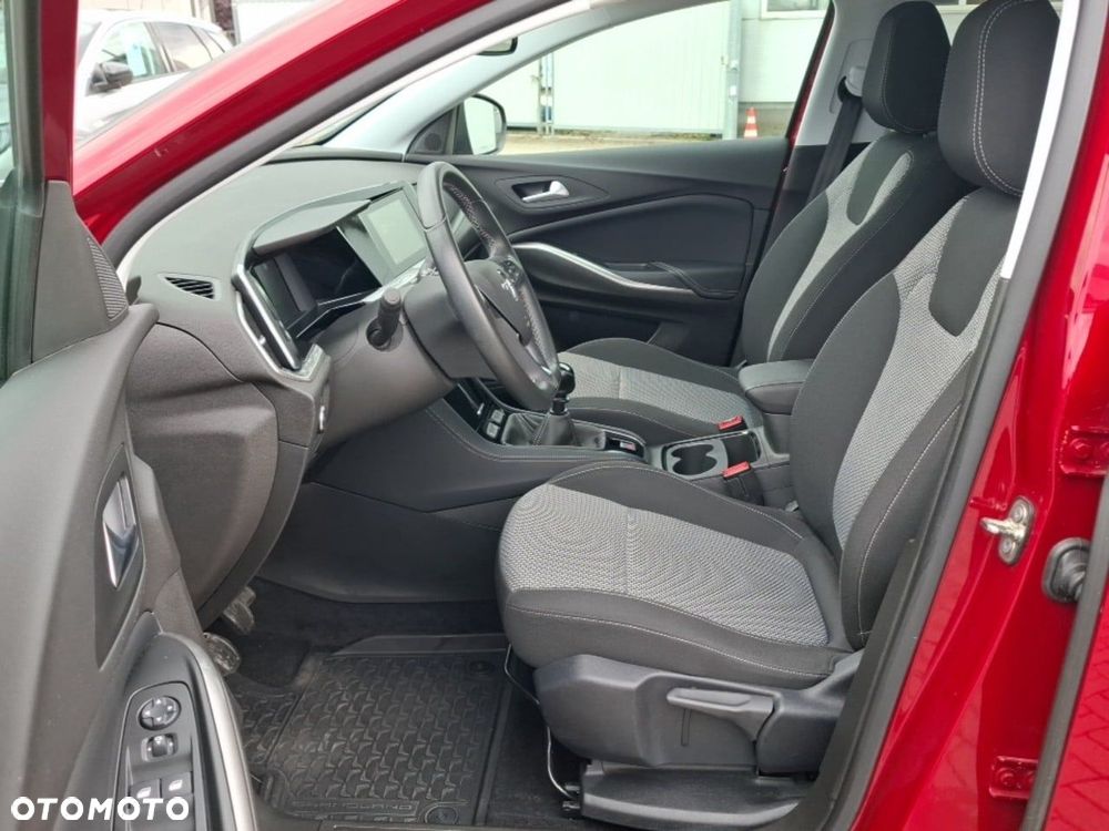 Opel Grandland 1.2 T Business Edition S&S - 11