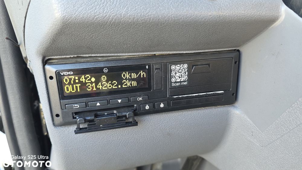 Renault Premium - 8