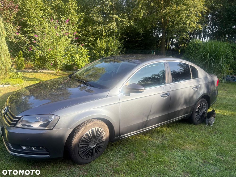 Volkswagen Passat - 3