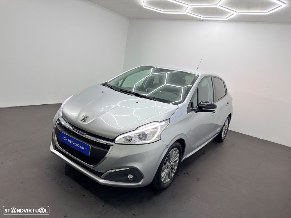Peugeot 208 1.6 BlueHDi Style - 4