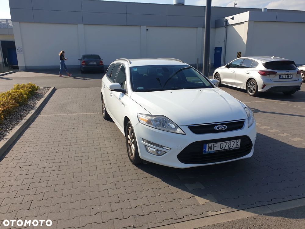 Ford Mondeo 1.6 T Gold X Plus - 2