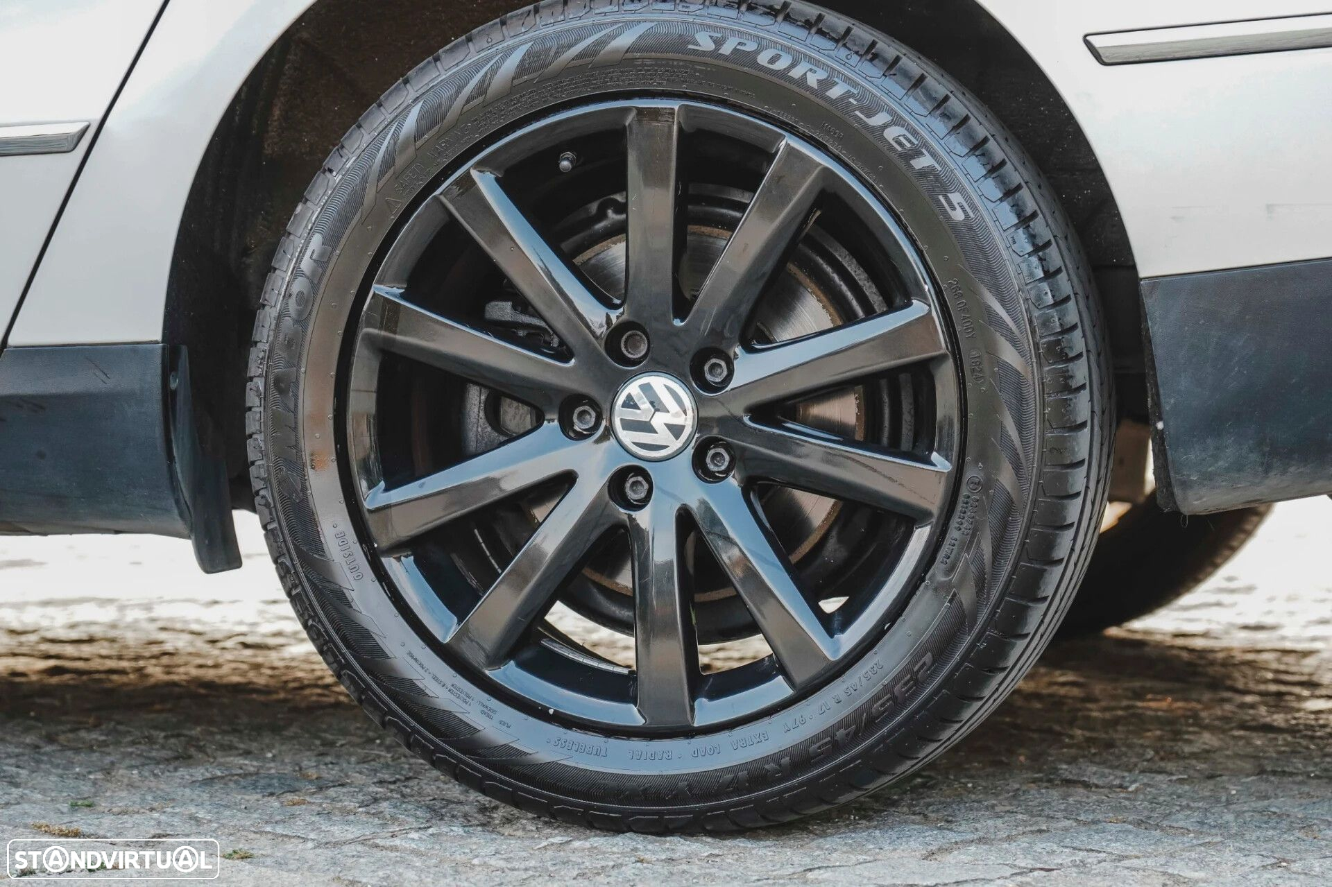 VW Passat - 52